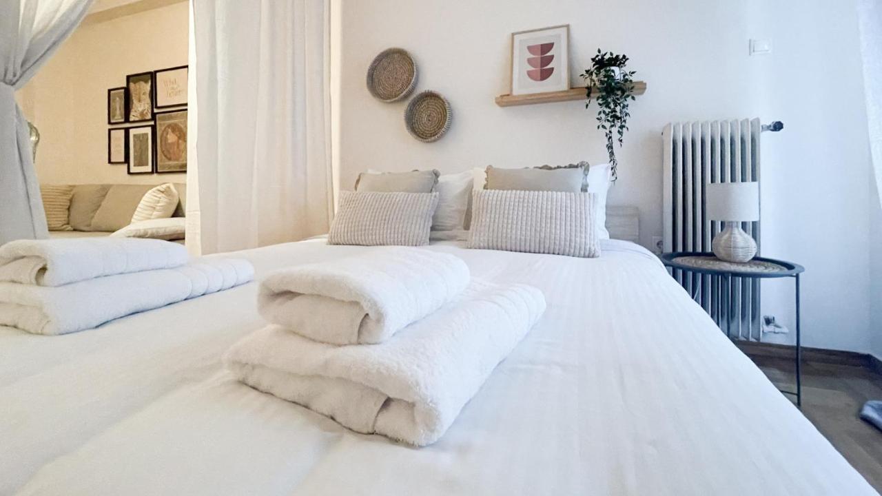 Boho Chic 2Br Apartment In The Center Of Atina Dış mekan fotoğraf